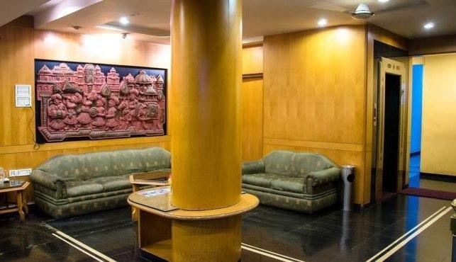 Hotel Bombay Tiffanys Mysuru Zewnętrze zdjęcie